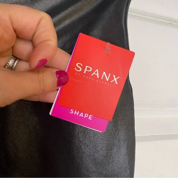 Spanx Faux Leather Leggings in Black Size Small New With Tags - Picture 4 of 7